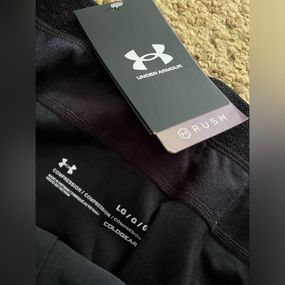 Under Armour compression black running tights Cold Gear Rush size Large - Picture 3 of 6